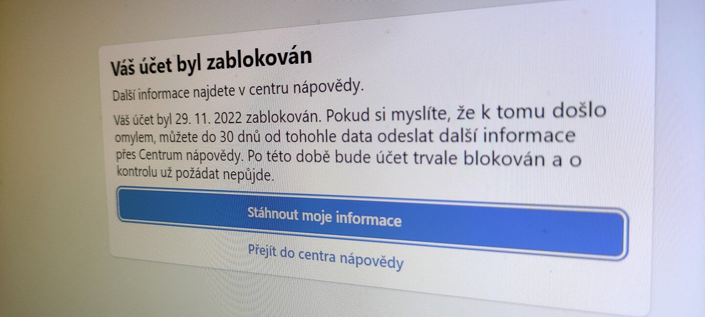 Facebook účet zablokován