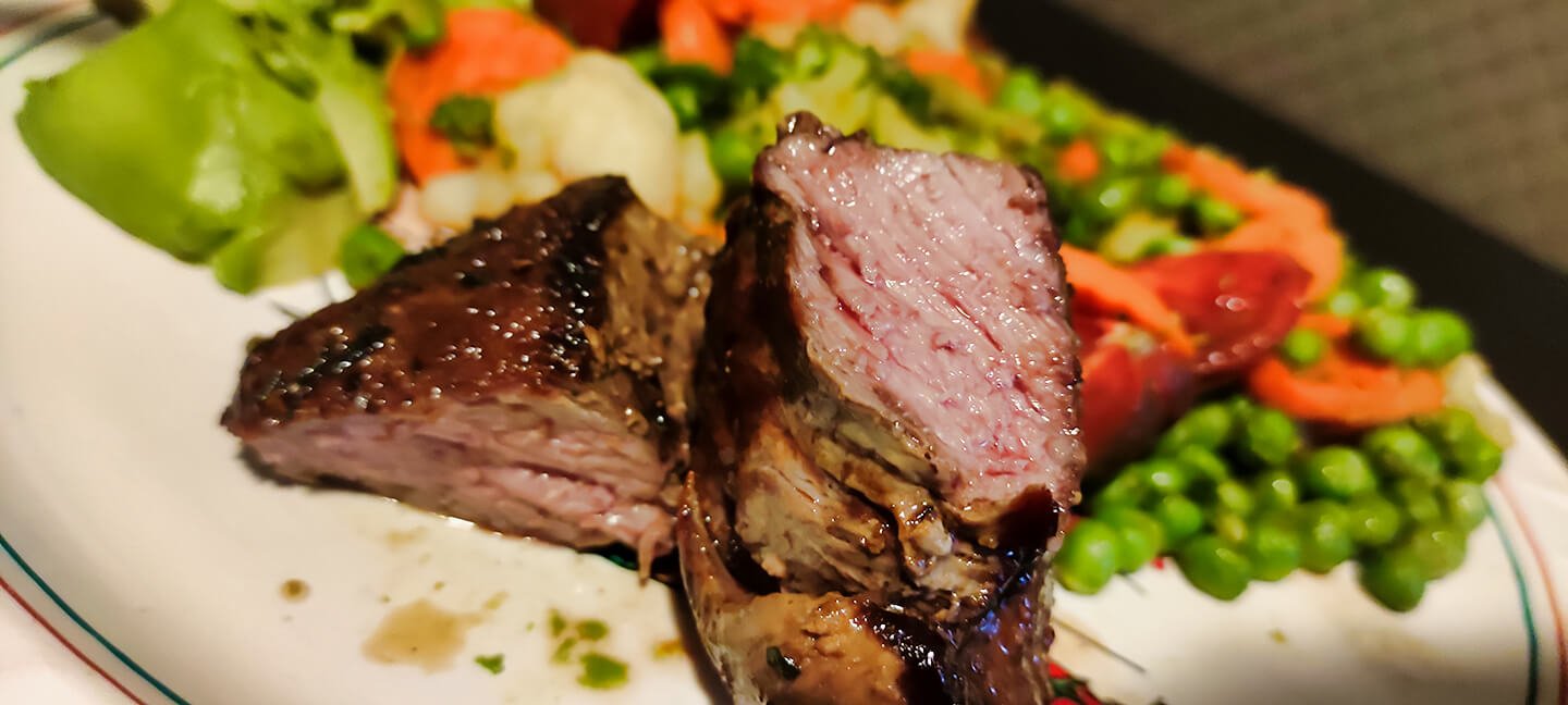 steak_se_zeleninou_2.jpg